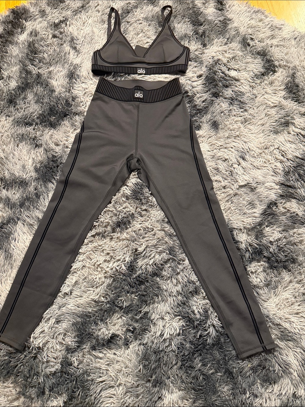 ALO Yoga Gray Active Leggings - High Waist